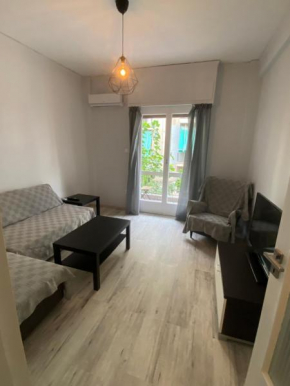 Lovely apartment/1bedroom next to metro